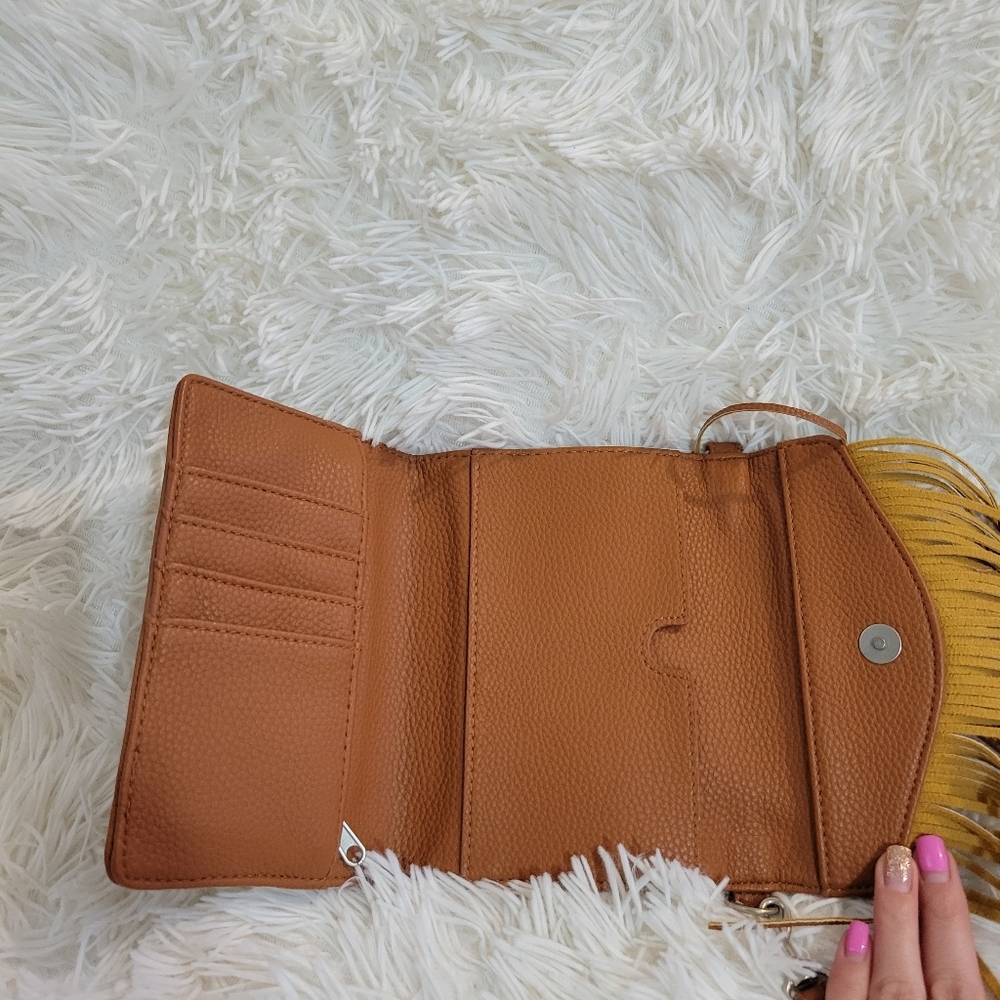 Aeropostale Fringe Tech Brown Crossbody Bag - Picture 5 of 7